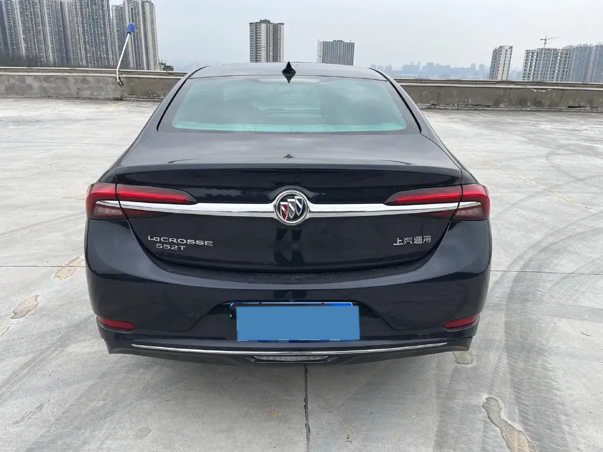 2021 Buick Larcosse 1.5T 169HP L4 9AT,autocango,china used car exporter,china ev exporter,chinese used car exporter,chinese used ev exporter