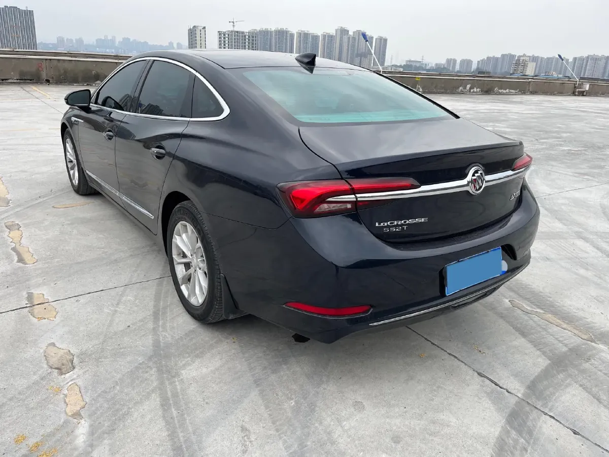 2021 Buick Larcosse 1.5T 169HP L4 9AT,autocango,china used car exporter,china ev exporter,chinese used car exporter,chinese used ev exporter