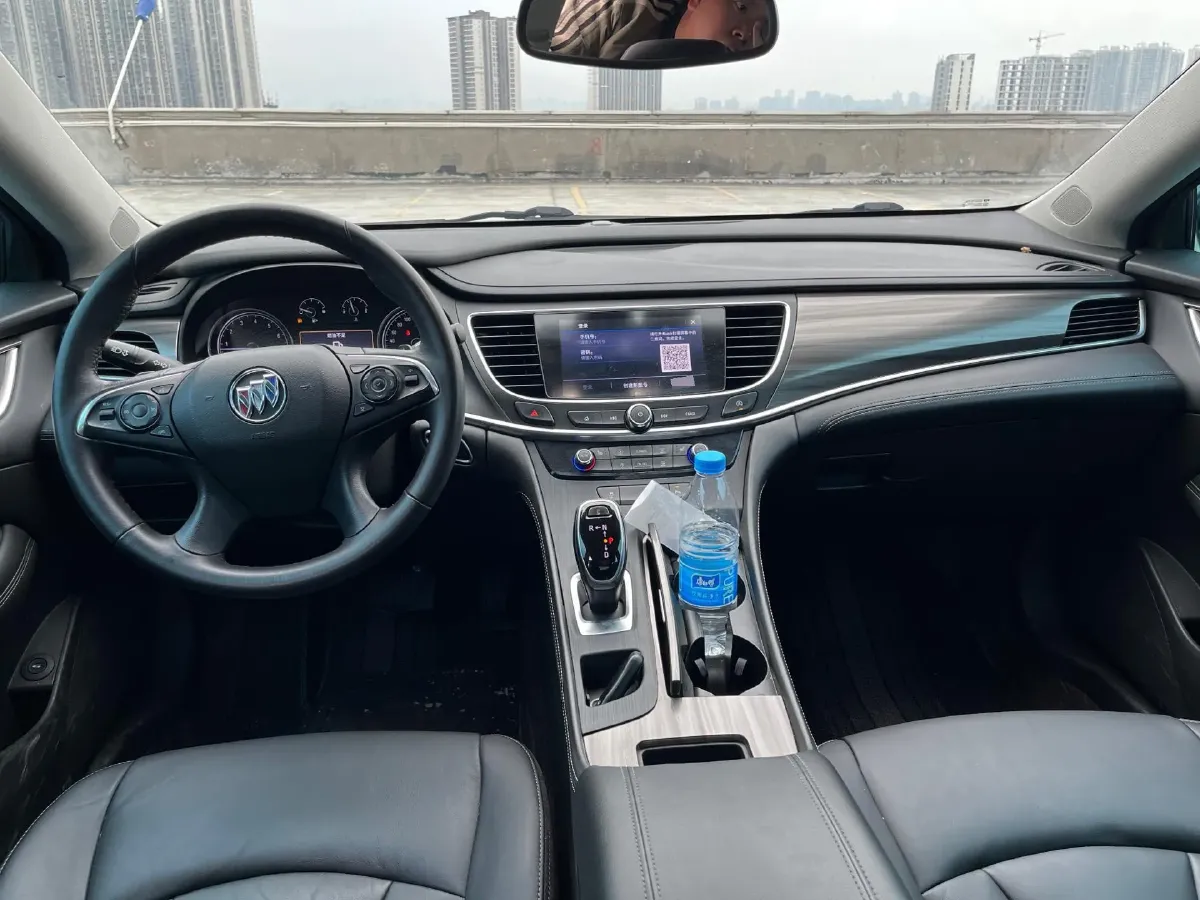 2021 Buick Larcosse 1.5T 169HP L4 9AT,autocango,china used car exporter,china ev exporter,chinese used car exporter,chinese used ev exporter