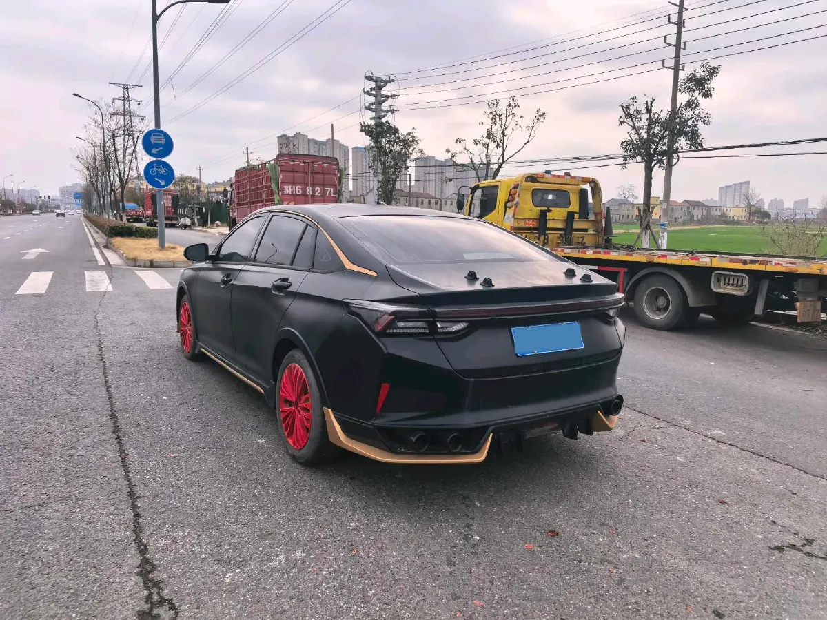 2021 DongFeng Aeolus YiXuan MAX 1.5T 163HP L4 E-CVT Hybrid,autocango,china used car exporter,china ev exporter,chinese used car exporter,chinese used ev exporter