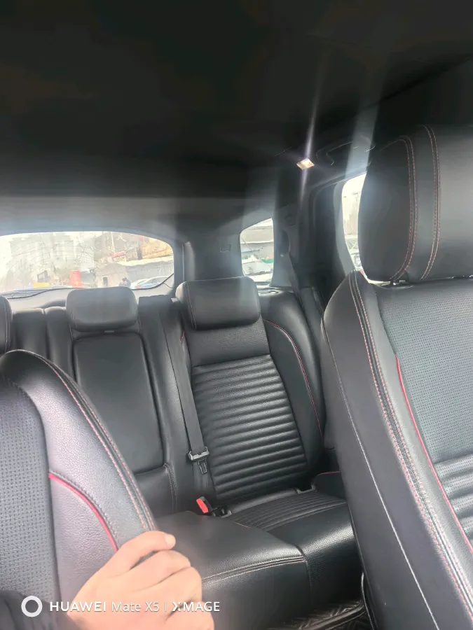 2021 Land Rover Discovery Sport 2.0T 249HP L4 9AT,autocango,china used car exporter,china ev exporter,chinese used car exporter,chinese used ev exporter