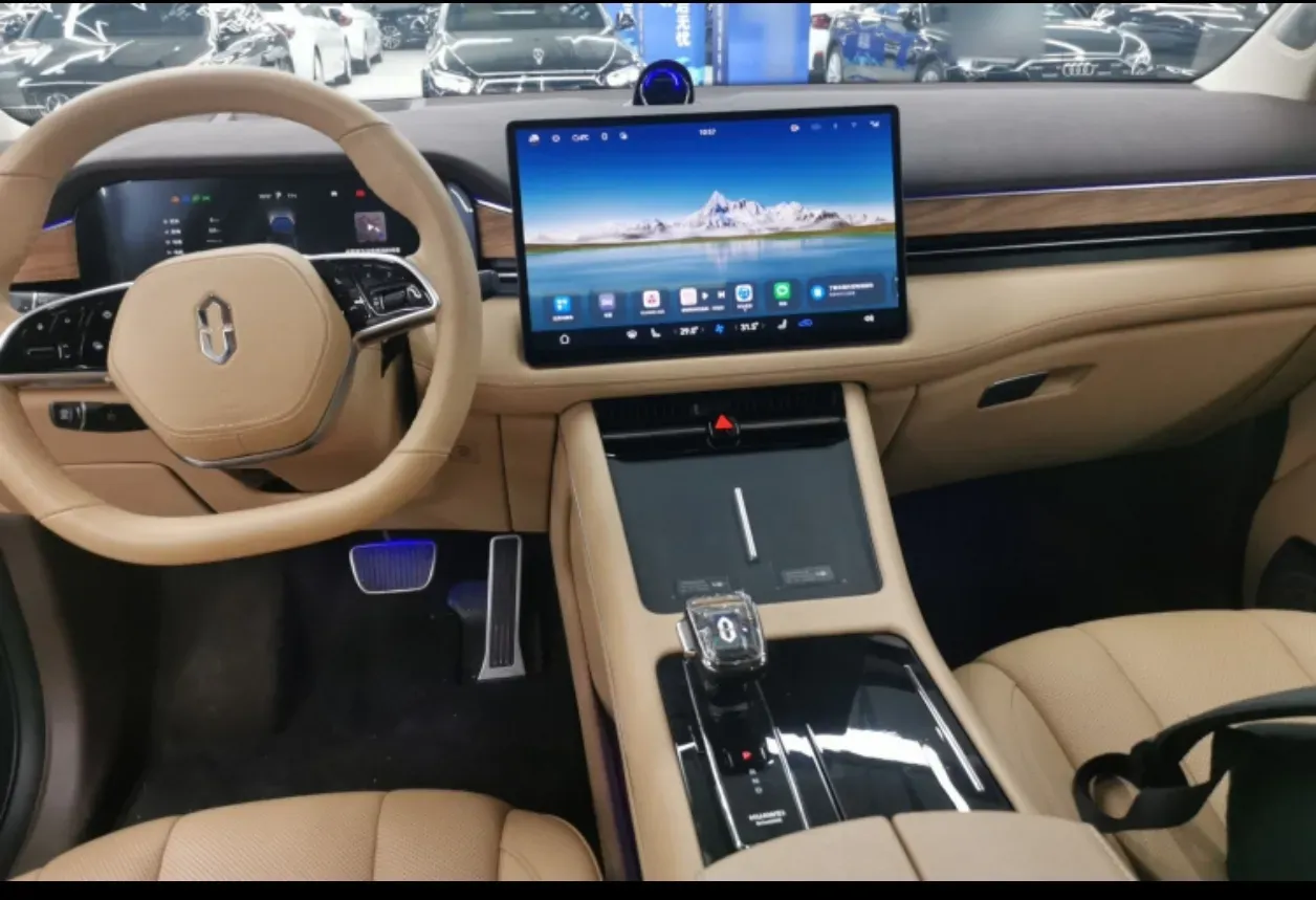 2024 AITO AITO M7 1.5T 152HP L4 REEV 42KWH,autocango,china used car exporter,china ev exporter,chinese used car exporter,chinese used ev exporter