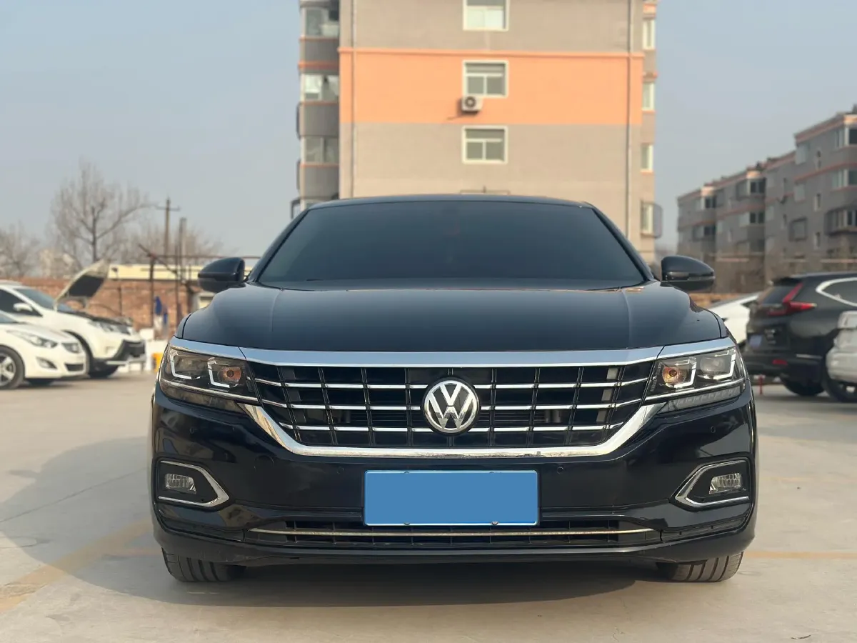 2019 Skoda Kodiak 2.0T 186HP L4 7DCT,autocango,china used car exporter,china ev exporter,chinese used car exporter,chinese used ev exporter