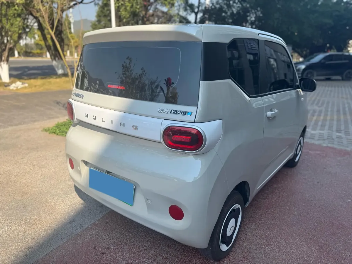 2024 WuLing HongGuang MINI EV BEV 17.3KWH,autocango,china used car exporter,china ev exporter,chinese used car exporter,chinese used ev exporter