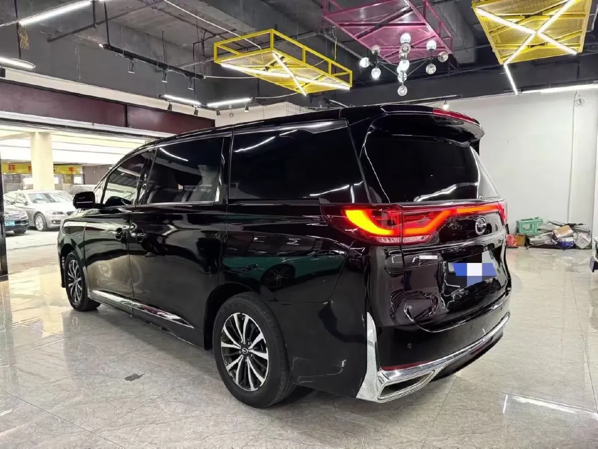 2021 GAC Trumpchi M8 2.0T 252HP L4 8AT,autocango,china used car exporter,china ev exporter,chinese used car exporter,chinese used ev exporter