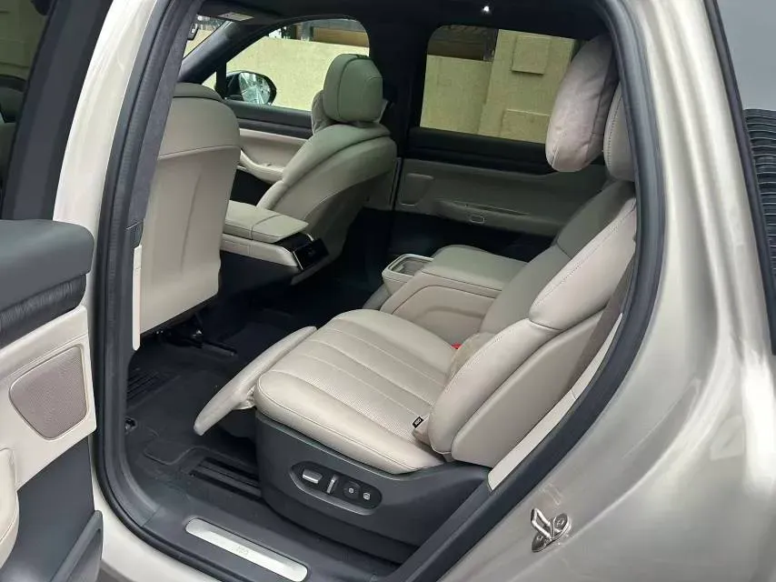 2023 NIO EC7 BEV 100KWH,autocango,china used car exporter,china ev exporter,chinese used car exporter,chinese used ev exporter