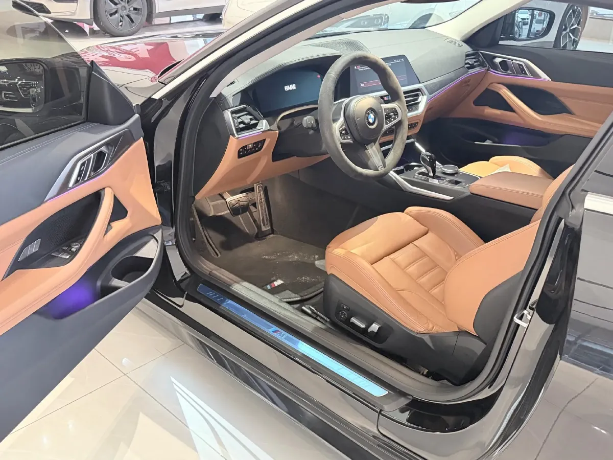 2022 MINI MINI 2.0T 192HP L4 7DCT,autocango,china used car exporter,china ev exporter,chinese used car exporter,chinese used ev exporter