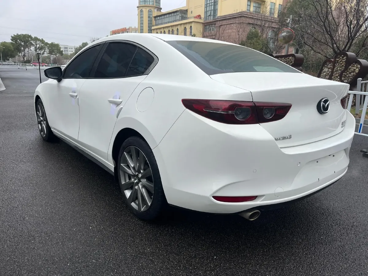2022 Mazda 3 Axela 2.0L 158HP L4 6AT,autocango,china used car exporter,china ev exporter,chinese used car exporter,chinese used ev exporter
