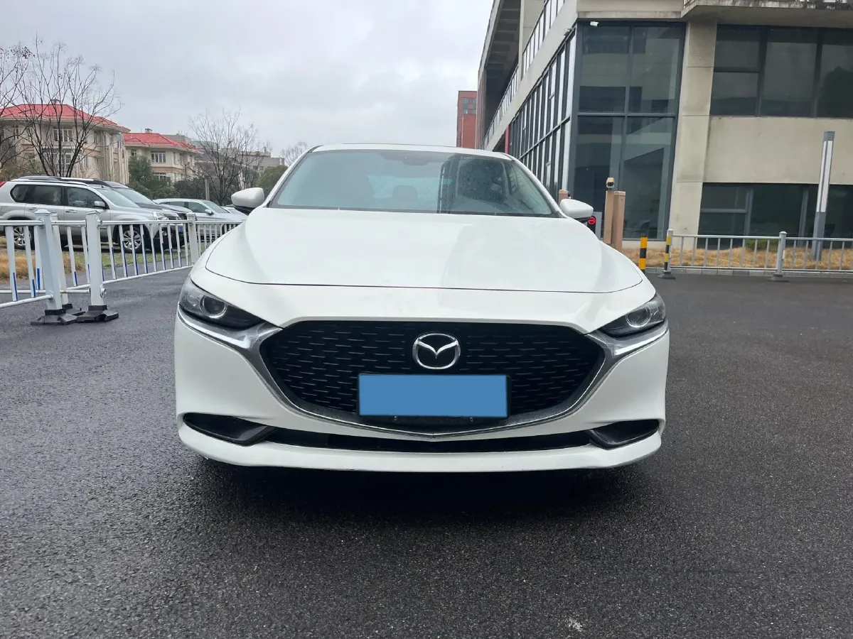 2022 Mazda 3 Axela 2.0L 158HP L4 6AT,autocango,china used car exporter,china ev exporter,chinese used car exporter,chinese used ev exporter