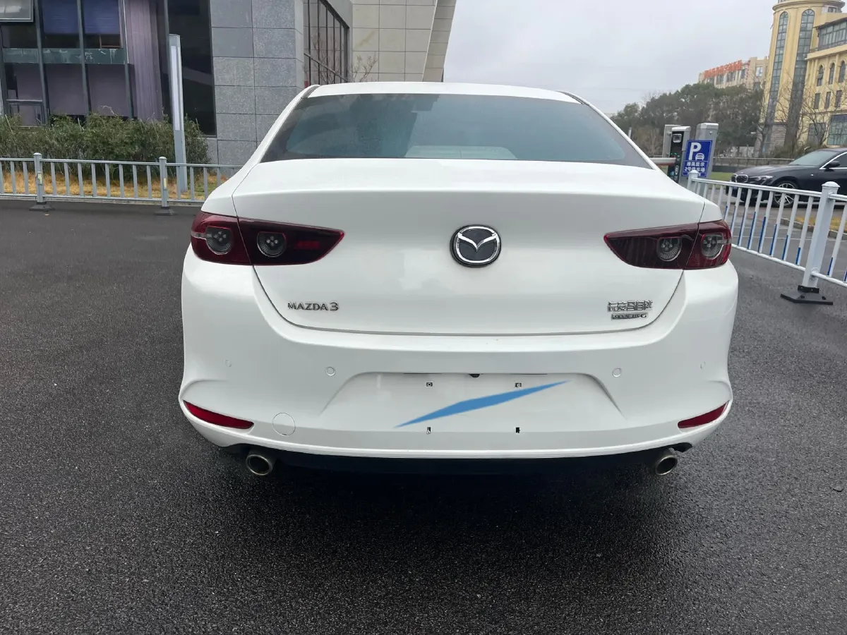 2022 Mazda 3 Axela 2.0L 158HP L4 6AT,autocango,china used car exporter,china ev exporter,chinese used car exporter,chinese used ev exporter