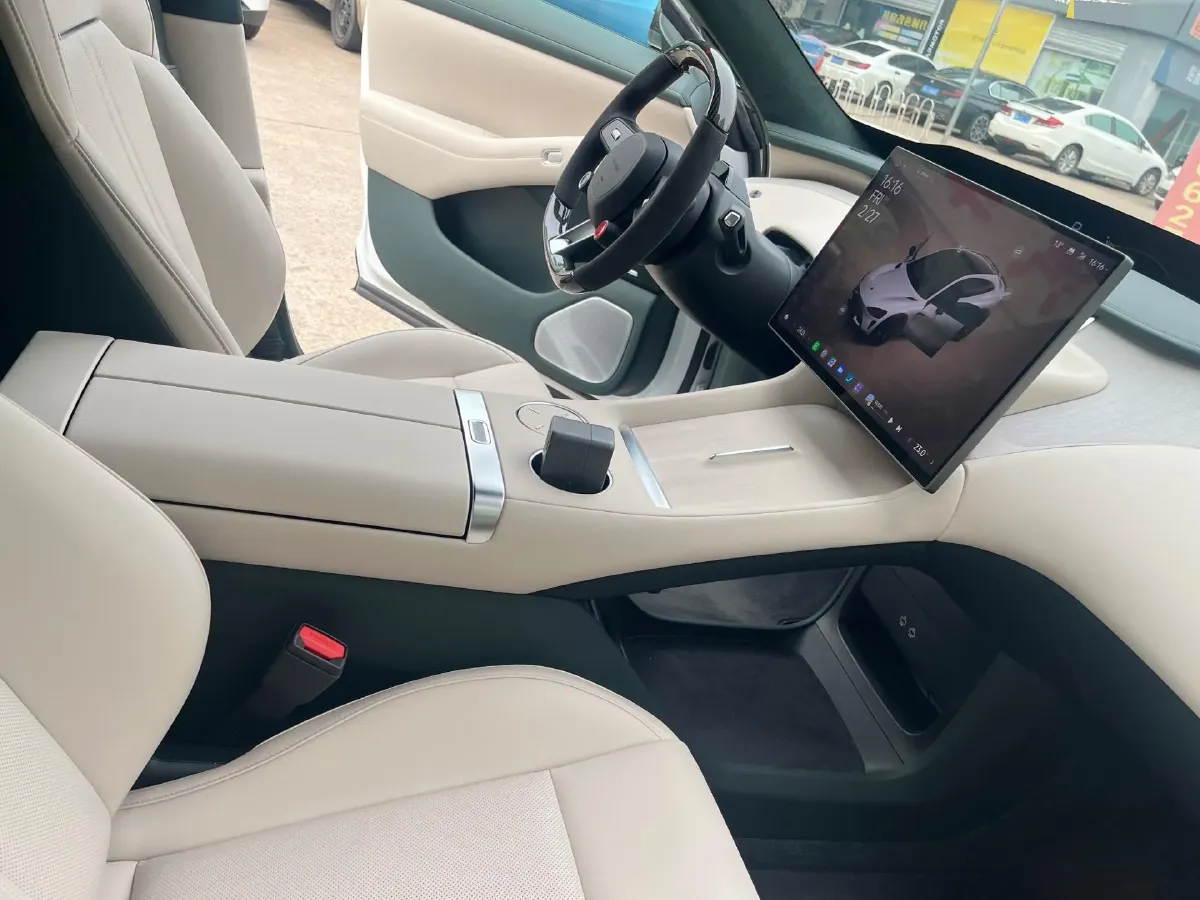 2025 MI YU7 BEV 101.7KWH,autocango,china used car exporter,china ev exporter,chinese used car exporter,chinese used ev exporter