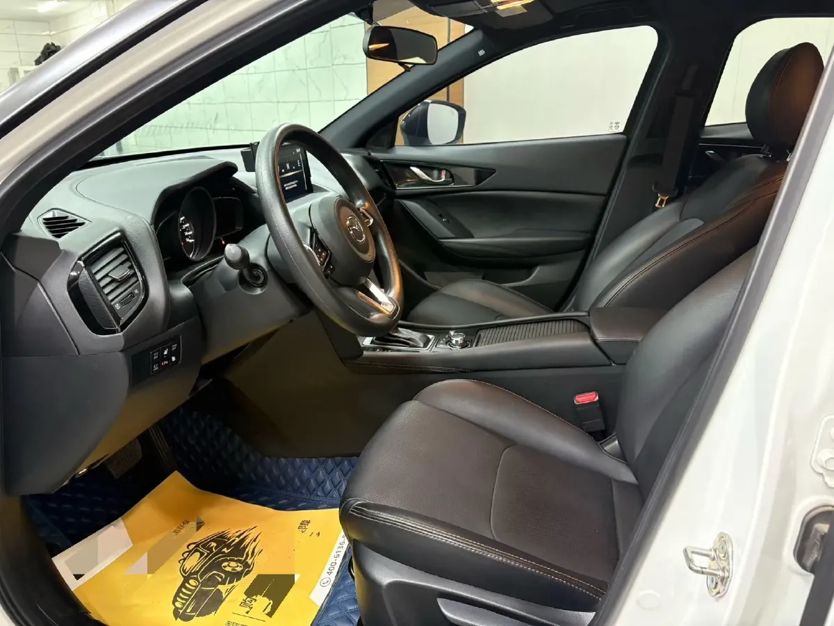 2021 Mazda CX-4 2.0L 158HP L4 6AT,autocango,china used car exporter,china ev exporter,chinese used car exporter,chinese used ev exporter