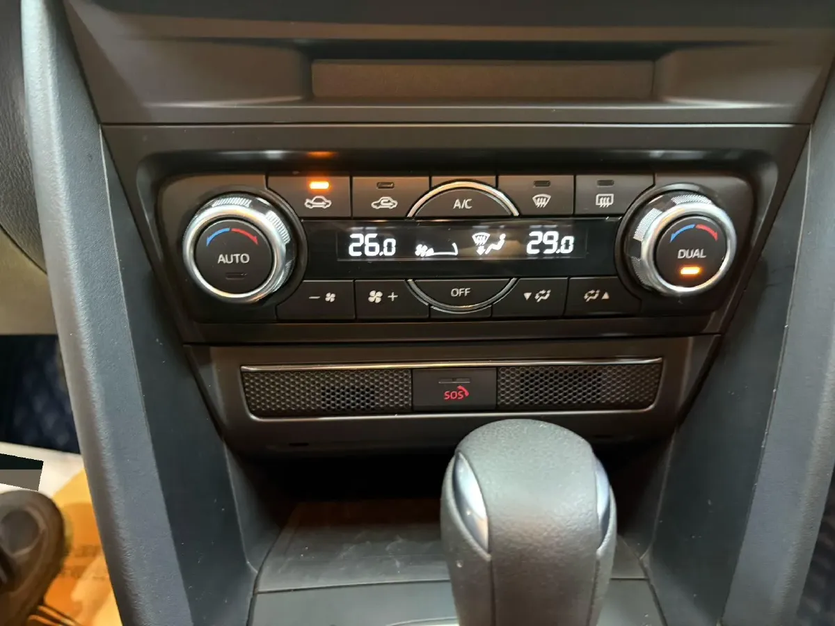 2021 Mazda CX-4 2.0L 158HP L4 6AT,autocango,china used car exporter,china ev exporter,chinese used car exporter,chinese used ev exporter