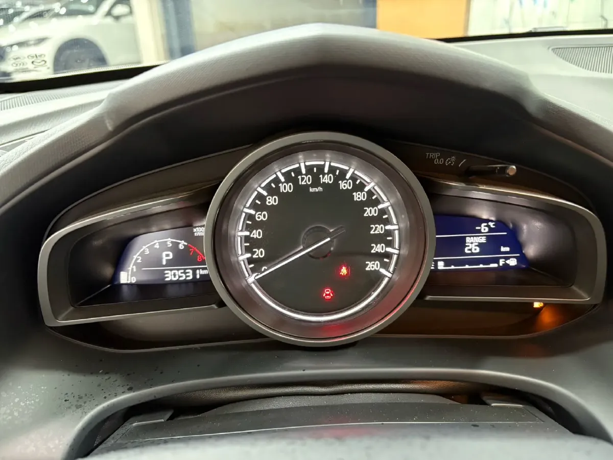 2021 Mazda CX-4 2.0L 158HP L4 6AT,autocango,china used car exporter,china ev exporter,chinese used car exporter,chinese used ev exporter