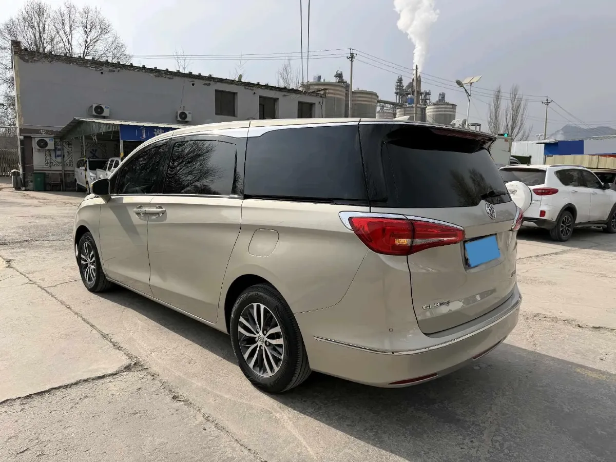 2018 Buick GL8 2.0T 260HP L4 6AT,autocango,china used car exporter,china ev exporter,chinese used car exporter,chinese used ev exporter