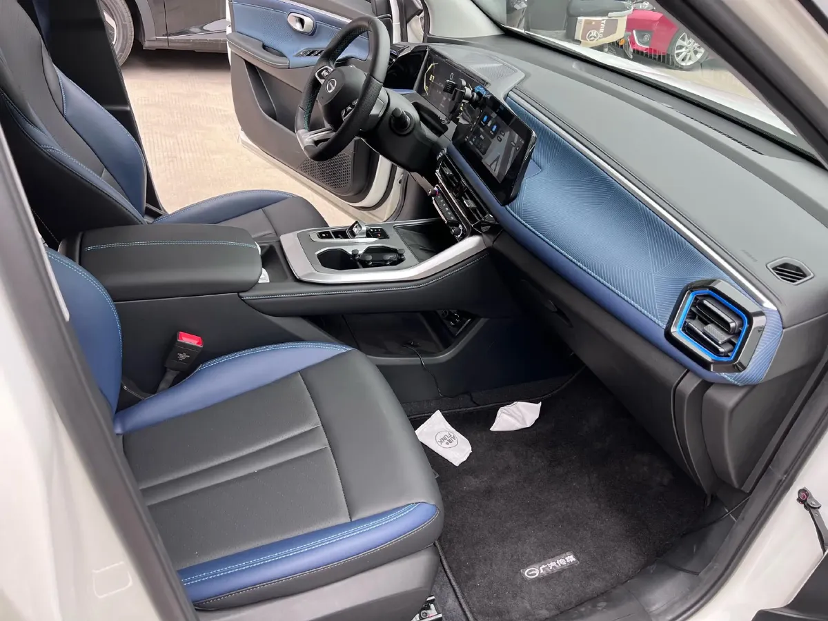 2023 GAC Trumpchi GS3 1.5T 177HP L4 7DCT,autocango,china used car exporter,china ev exporter,chinese used car exporter,chinese used ev exporter