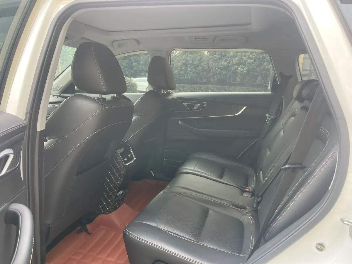 2019 Chery Tiggo 8 1.6T 197HP L4 7DCT,autocango,china used car exporter,china ev exporter,chinese used car exporter,chinese used ev exporter