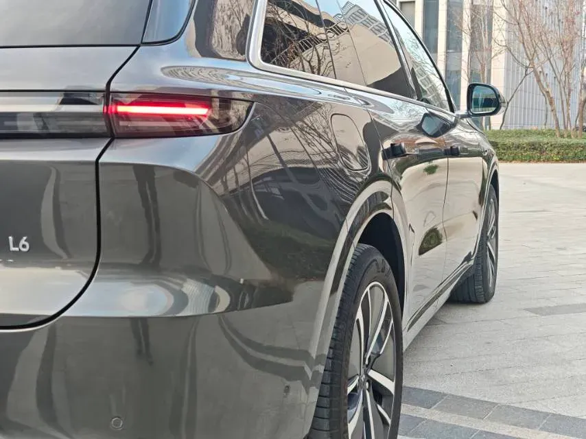 2024 Li L6 Range Extended 154HP L4 REEV 36.8KWH,autocango,china used car exporter,china ev exporter,chinese used car exporter,chinese used ev exporter