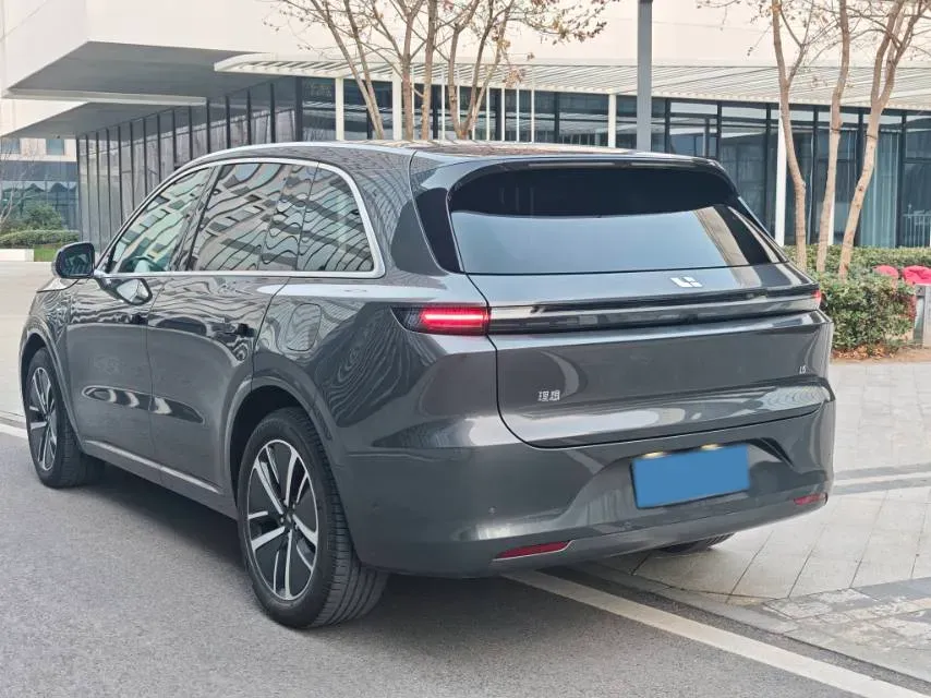 2024 Li L6 Range Extended 154HP L4 REEV 36.8KWH,autocango,china used car exporter,china ev exporter,chinese used car exporter,chinese used ev exporter