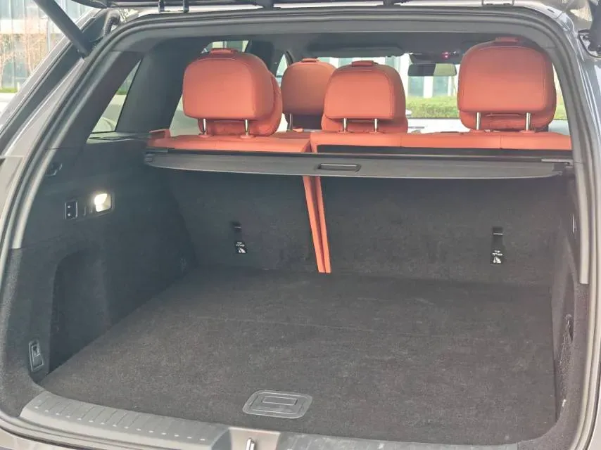 2024 Li L6 Range Extended 154HP L4 REEV 36.8KWH,autocango,china used car exporter,china ev exporter,chinese used car exporter,chinese used ev exporter