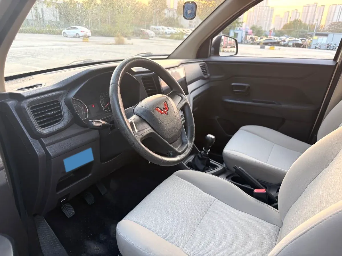 2022 JinBei Little Sea Lion X30 1.5L 102HP L4 5MT,autocango,china used car exporter,china ev exporter,chinese used car exporter,chinese used ev exporter