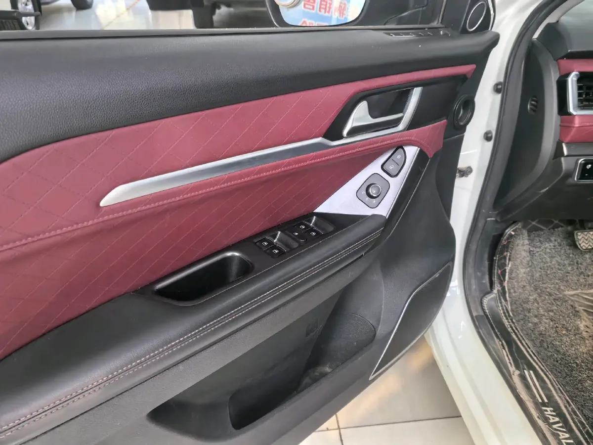 2021 Haval H6 Coupe 1.5T 150HP L4 7DCT,autocango,china used car exporter,china ev exporter,chinese used car exporter,chinese used ev exporter