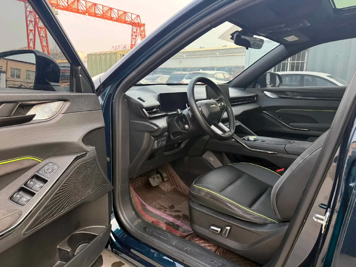2022 Haval H6S 2.0T 211HP L4 7DCT,autocango,china used car exporter,china ev exporter,chinese used car exporter,chinese used ev exporter