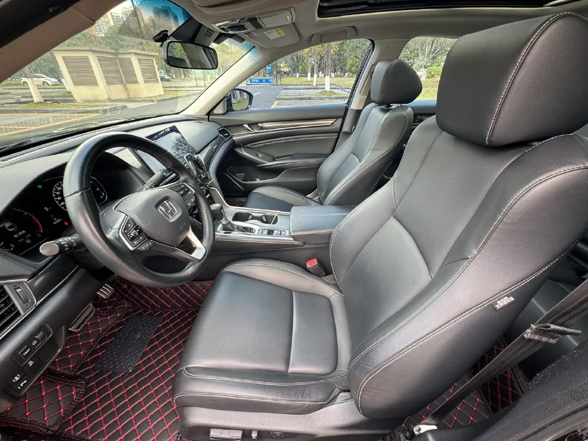 2022 Honda Accord 1.5T 194HP L4 CVT,autocango,china used car exporter,china ev exporter,chinese used car exporter,chinese used ev exporter