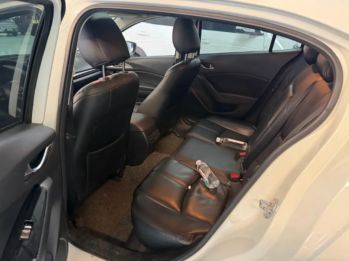 2017 Mazda 3 Axela 1.5L 117HP L4 6AT,autocango,china used car exporter,china ev exporter,chinese used car exporter,chinese used ev exporter