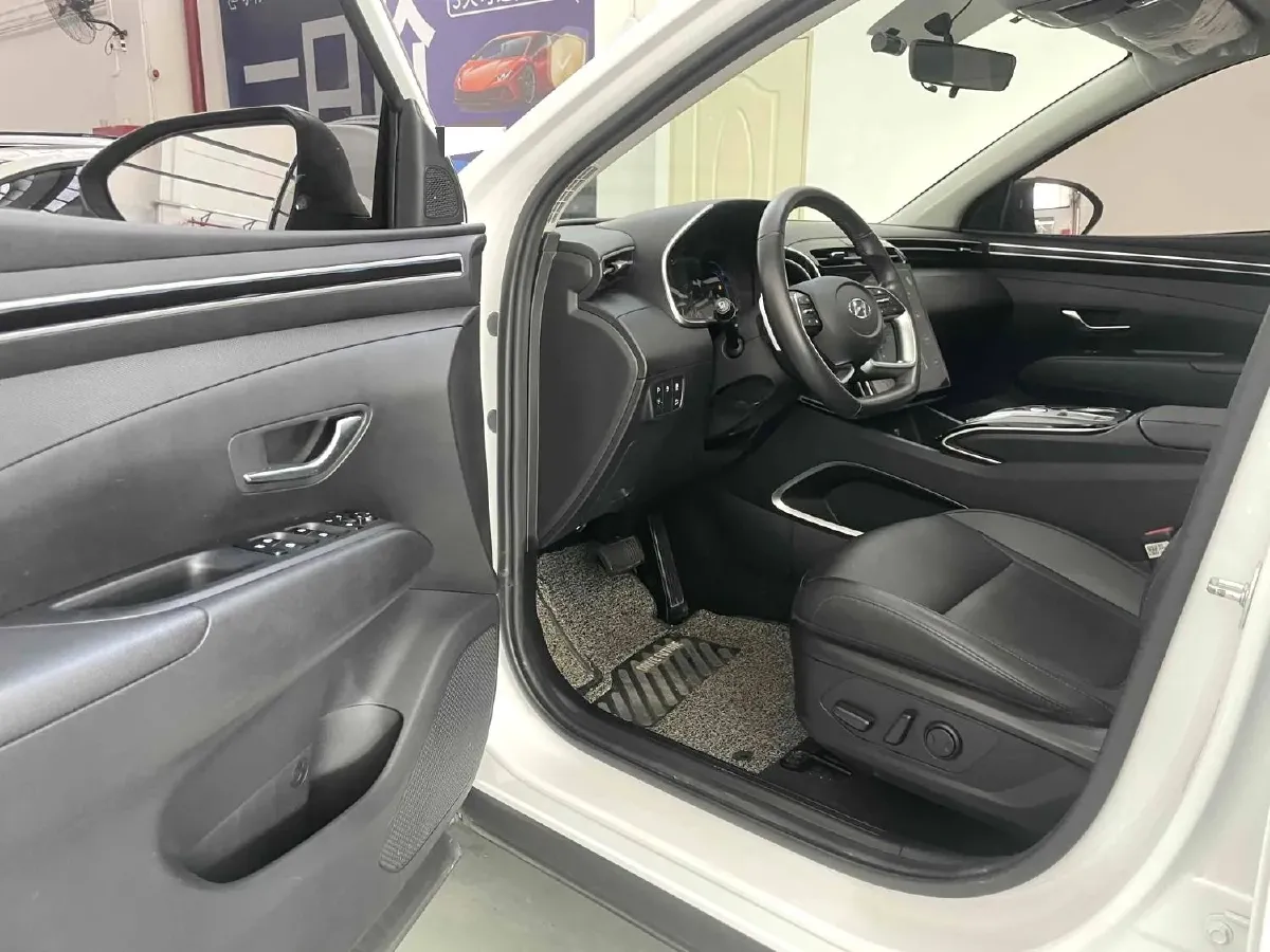 2021 Hyundai Tucson 1.5T 200HP L4 7DCT,autocango,china used car exporter,china ev exporter,chinese used car exporter,chinese used ev exporter