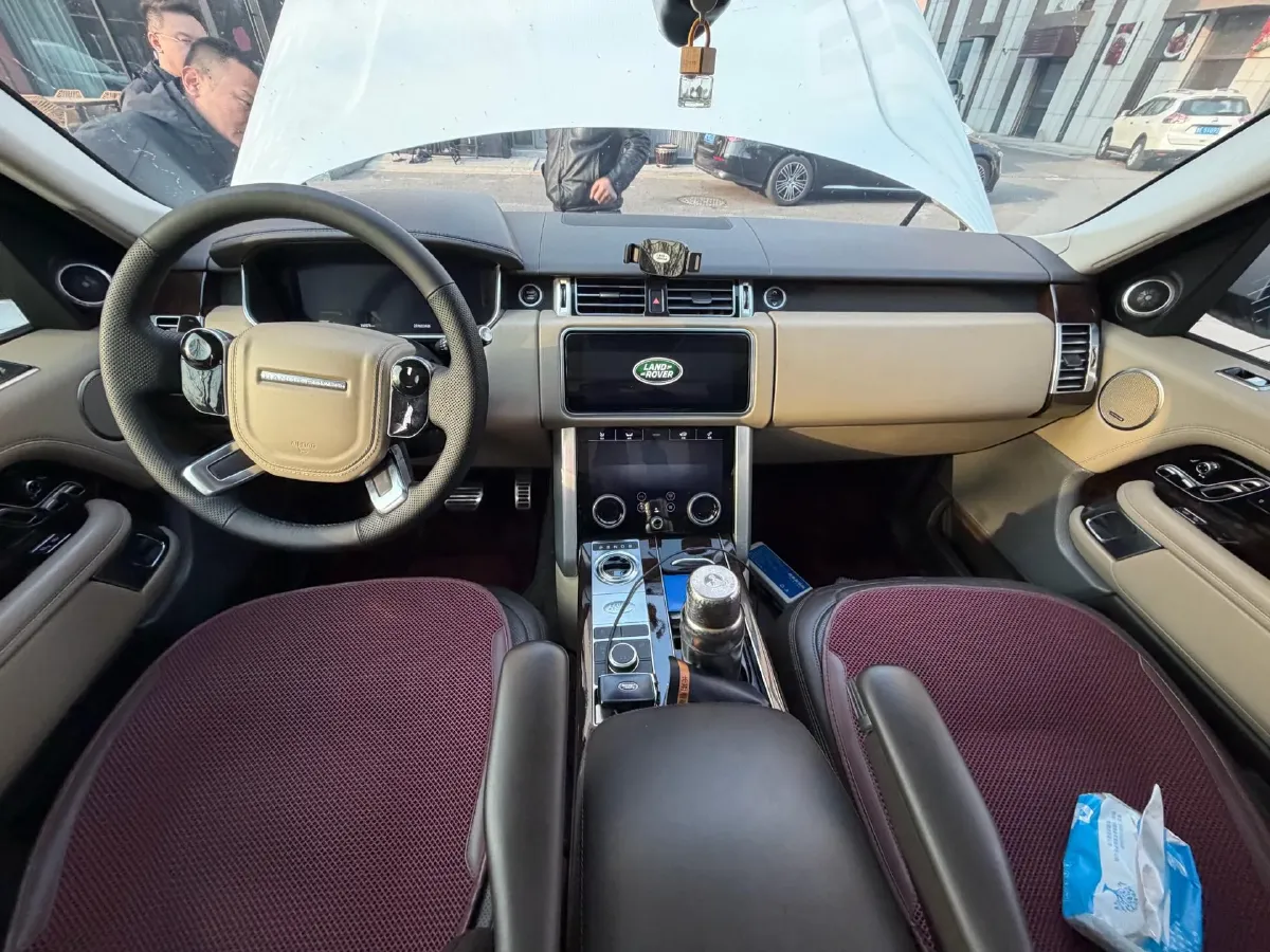 2020 Land Rover Range Rover 3.0T 400HP L6 8AT,autocango,china used car exporter,china ev exporter,chinese used car exporter,chinese used ev exporter