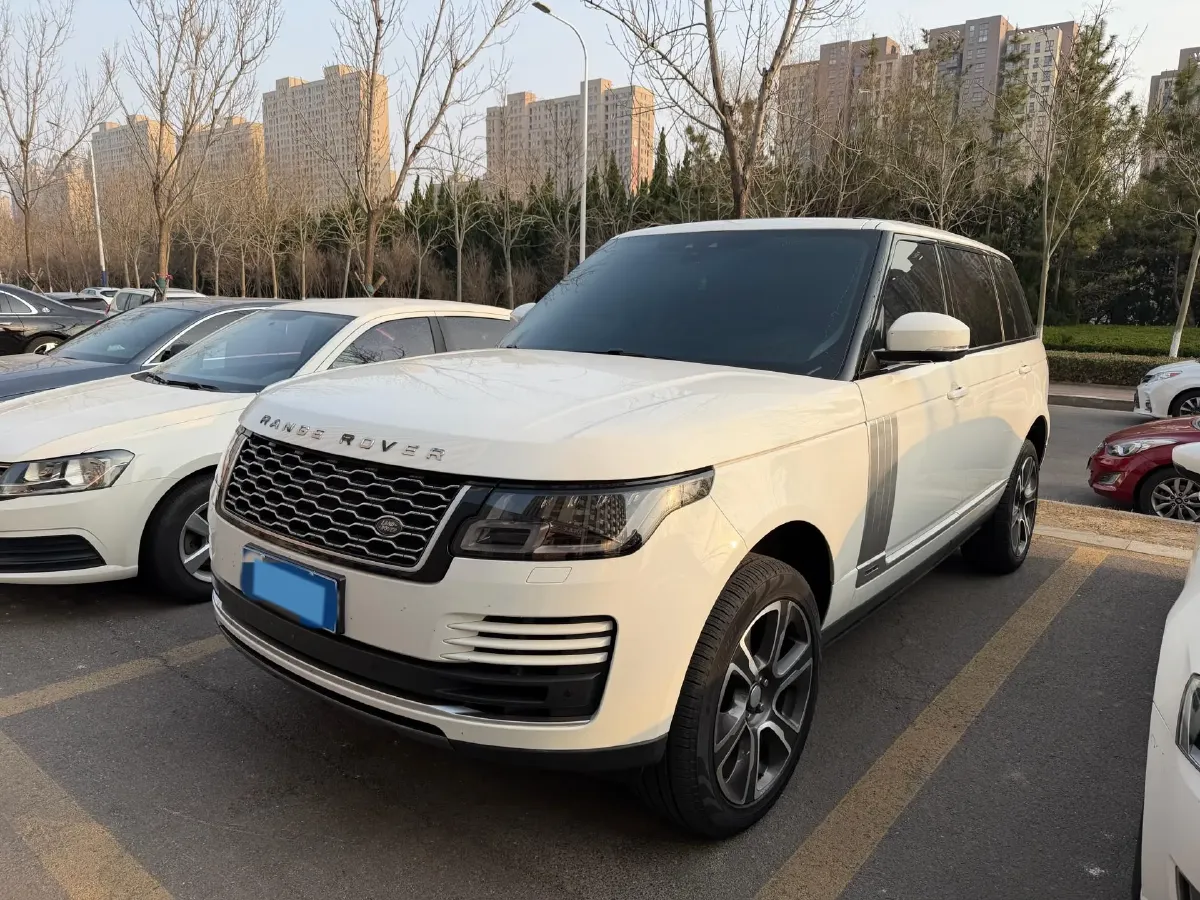 2020 Land Rover Range Rover 3.0T 400HP L6 8AT,autocango,china used car exporter,china ev exporter,chinese used car exporter,chinese used ev exporter