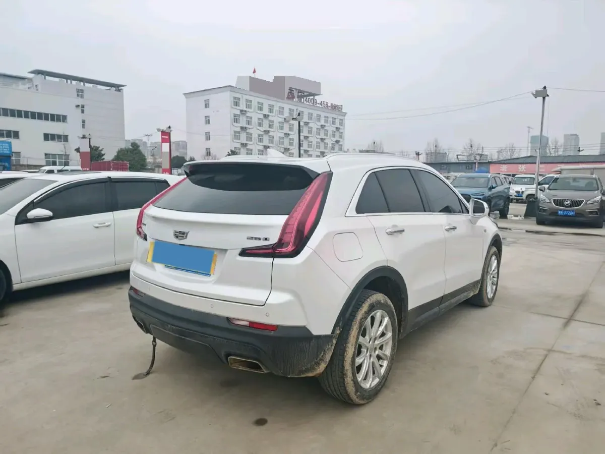 2020 Cadillac XT4 2.0T 241HP L4 9AT,autocango,china used car exporter,china ev exporter,chinese used car exporter,chinese used ev exporter