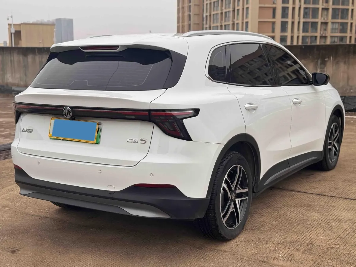 2025 MG MG ES5 BEV 62.2KWH,autocango,china used car exporter,china ev exporter,chinese used car exporter,chinese used ev exporter
