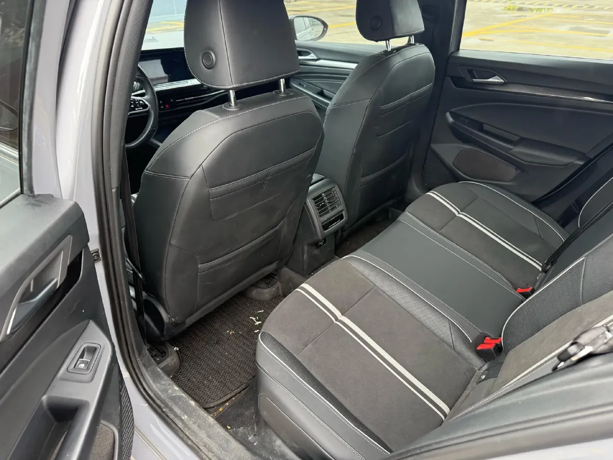 2021 Volkswagen Golf 1.4T 150HP L4 7DCT,autocango,china used car exporter,china ev exporter,chinese used car exporter,chinese used ev exporter