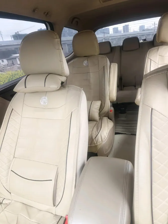 2017 BaoJun 730 1.5T 150HP L4 6MT,autocango,china used car exporter,china ev exporter,chinese used car exporter,chinese used ev exporter