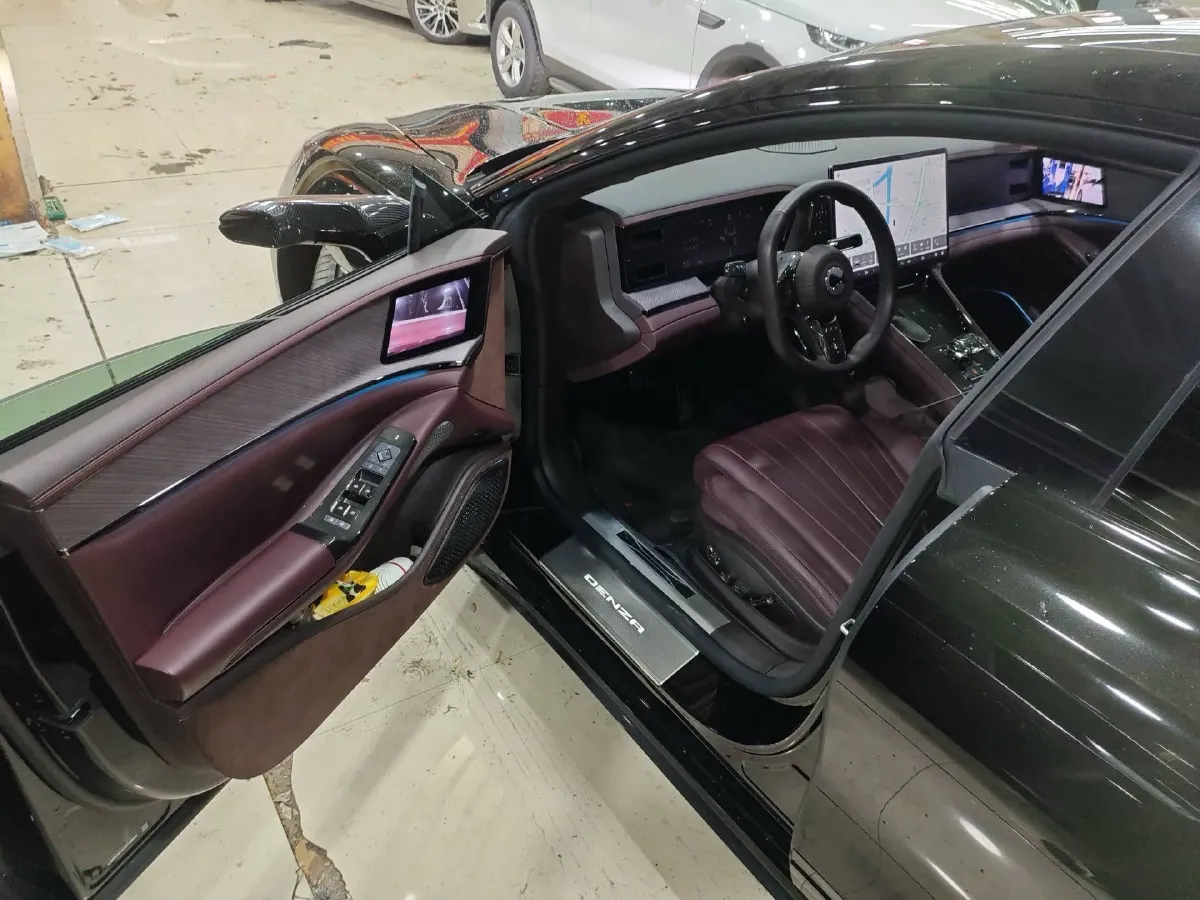 2024 Denza DenzaZ9GT 2.0T 207HP L4 E-CVT PHEV 38.5KWH,autocango,china used car exporter,china ev exporter,chinese used car exporter,chinese used ev exporter