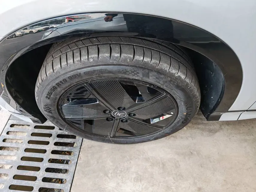 2024 BYD SongL EV BEV 71.8KWH,autocango,china used car exporter,china ev exporter,chinese used car exporter,chinese used ev exporter