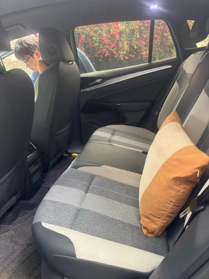 2024 Volkswagen ID.4 Crozz BEV 84.8KWH,autocango,china used car exporter,china ev exporter,chinese used car exporter,chinese used ev exporter