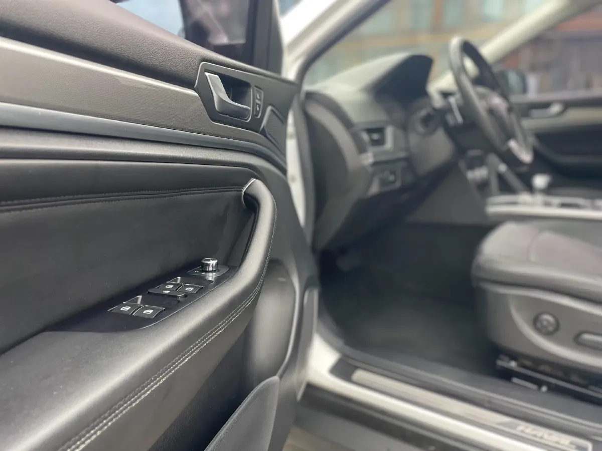 2018 Haval H6 1.5T 150HP L4 7DCT,autocango,china used car exporter,china ev exporter,chinese used car exporter,chinese used ev exporter