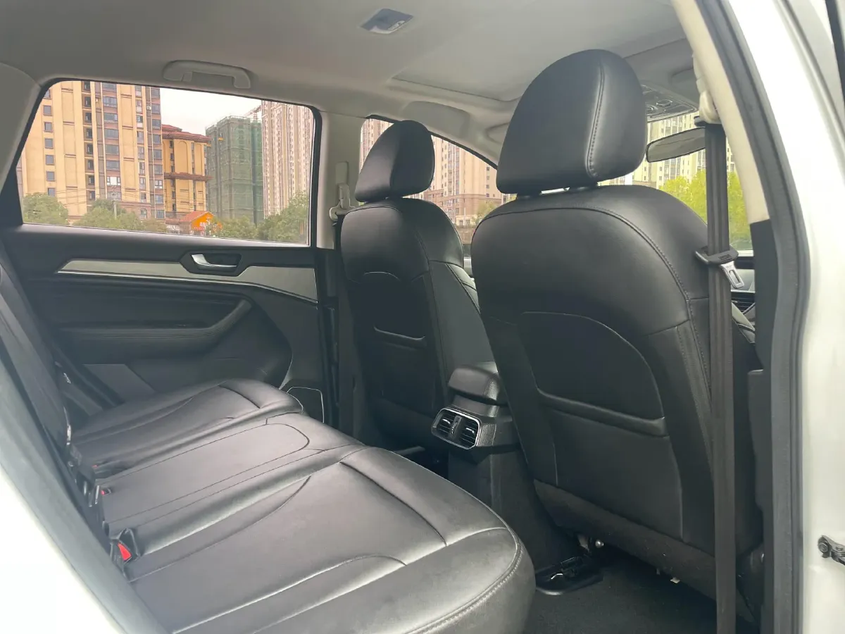 2018 Haval H6 1.5T 150HP L4 7DCT,autocango,china used car exporter,china ev exporter,chinese used car exporter,chinese used ev exporter