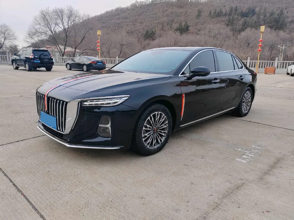 2024 HongQi H5 1.5T 169HP L4 7DCT,autocango,china used car exporter,china ev exporter,chinese used car exporter,chinese used ev exporter