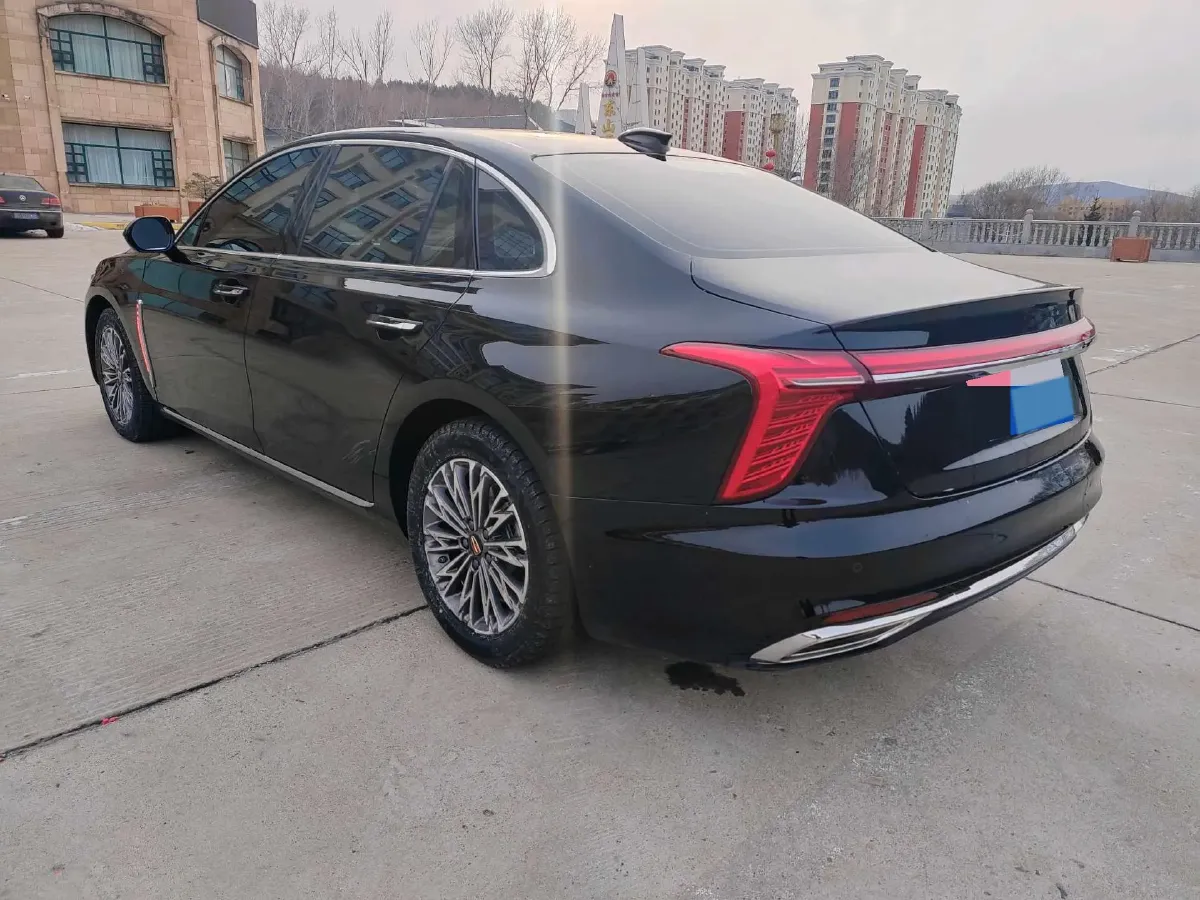 2024 HongQi H5 1.5T 169HP L4 7DCT,autocango,china used car exporter,china ev exporter,chinese used car exporter,chinese used ev exporter