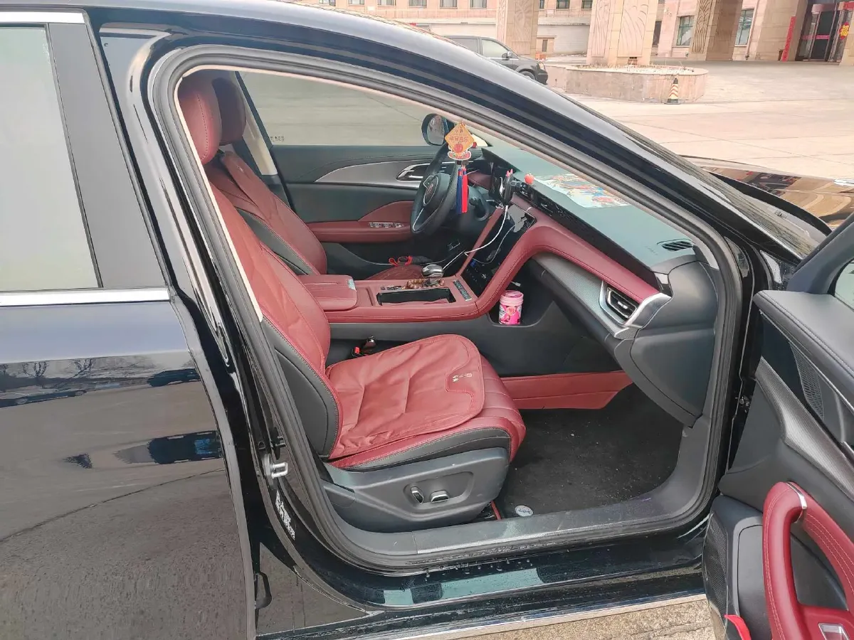 2024 HongQi H5 1.5T 169HP L4 7DCT,autocango,china used car exporter,china ev exporter,chinese used car exporter,chinese used ev exporter