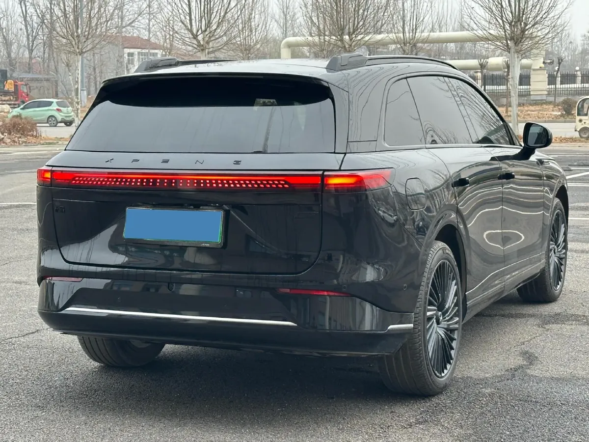 2025 Xpeng G9 BEV 93.1KWH,autocango,china used car exporter,china ev exporter,chinese used car exporter,chinese used ev exporter