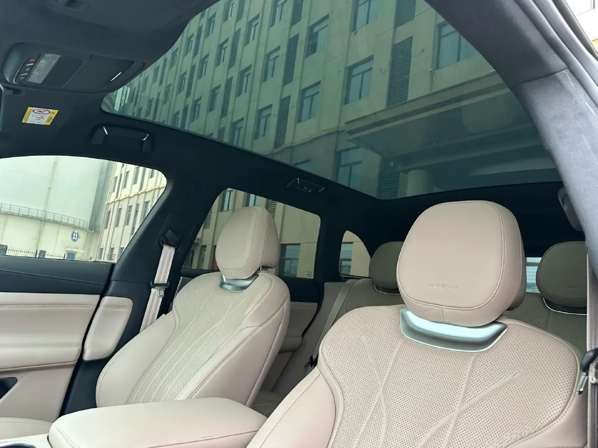 2025 Xpeng G9 BEV 93.1KWH,autocango,china used car exporter,china ev exporter,chinese used car exporter,chinese used ev exporter