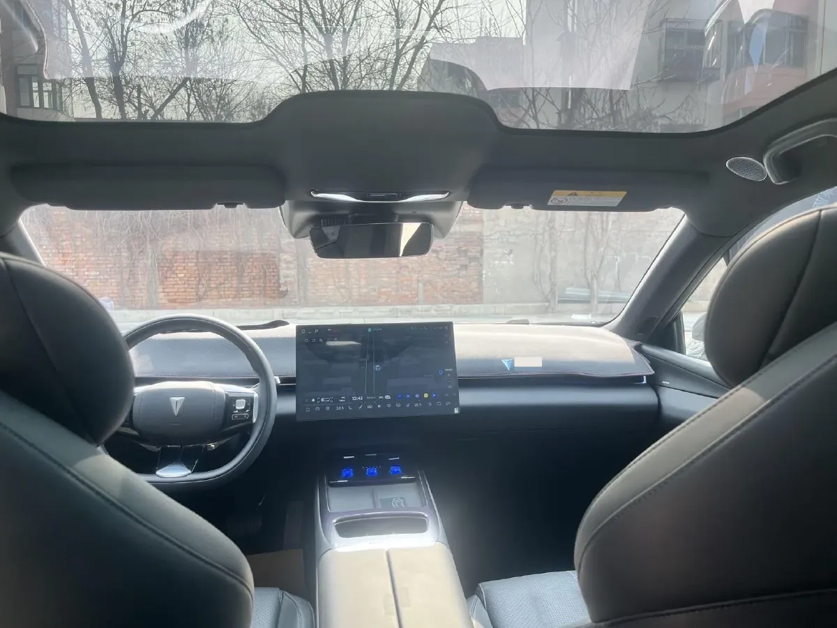 2024 Deepal L07 BEV 56.12KWH,autocango,china used car exporter,china ev exporter,chinese used car exporter,chinese used ev exporter