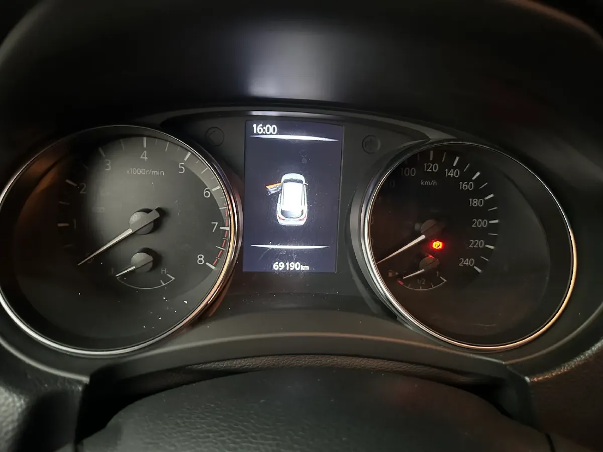 2022 Nissan Qashqai 2.0L 151HP L4 CVT,autocango,china used car exporter,china ev exporter,chinese used car exporter,chinese used ev exporter