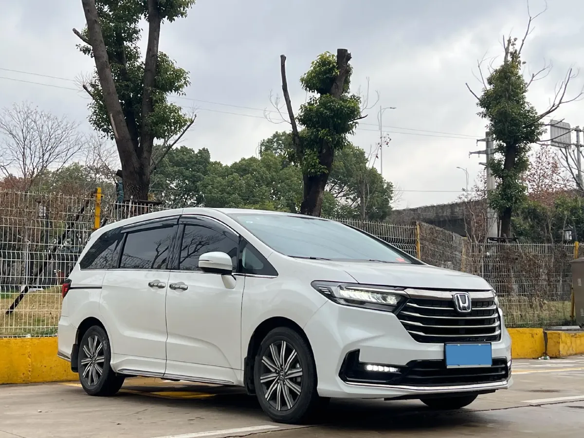 2022 Honda Odyssey 2.0L 146HP L4 E-CVT Hybrid,autocango,china used car exporter,china ev exporter,chinese used car exporter,chinese used ev exporter