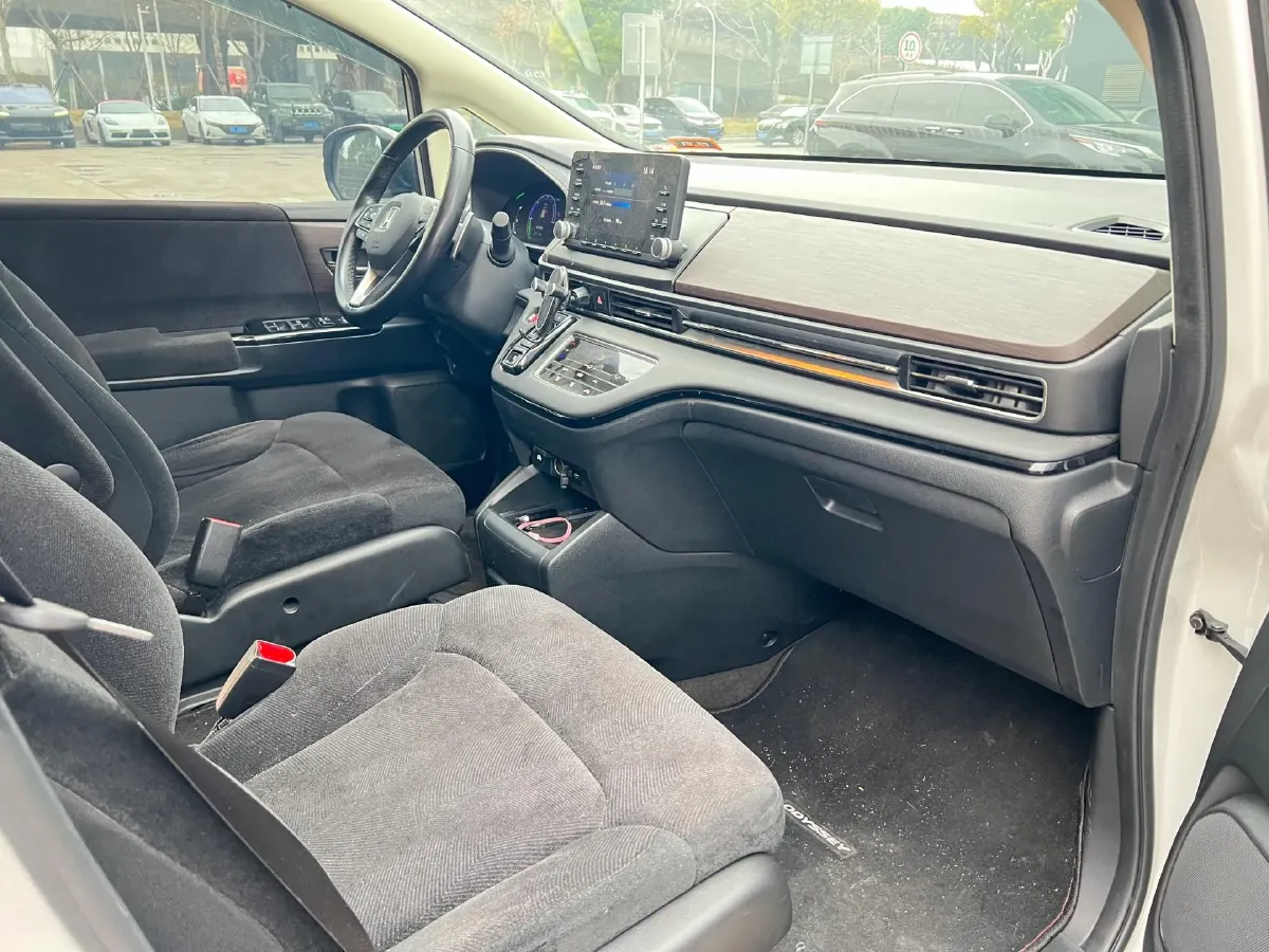2022 Honda Odyssey 2.0L 146HP L4 E-CVT Hybrid,autocango,china used car exporter,china ev exporter,chinese used car exporter,chinese used ev exporter